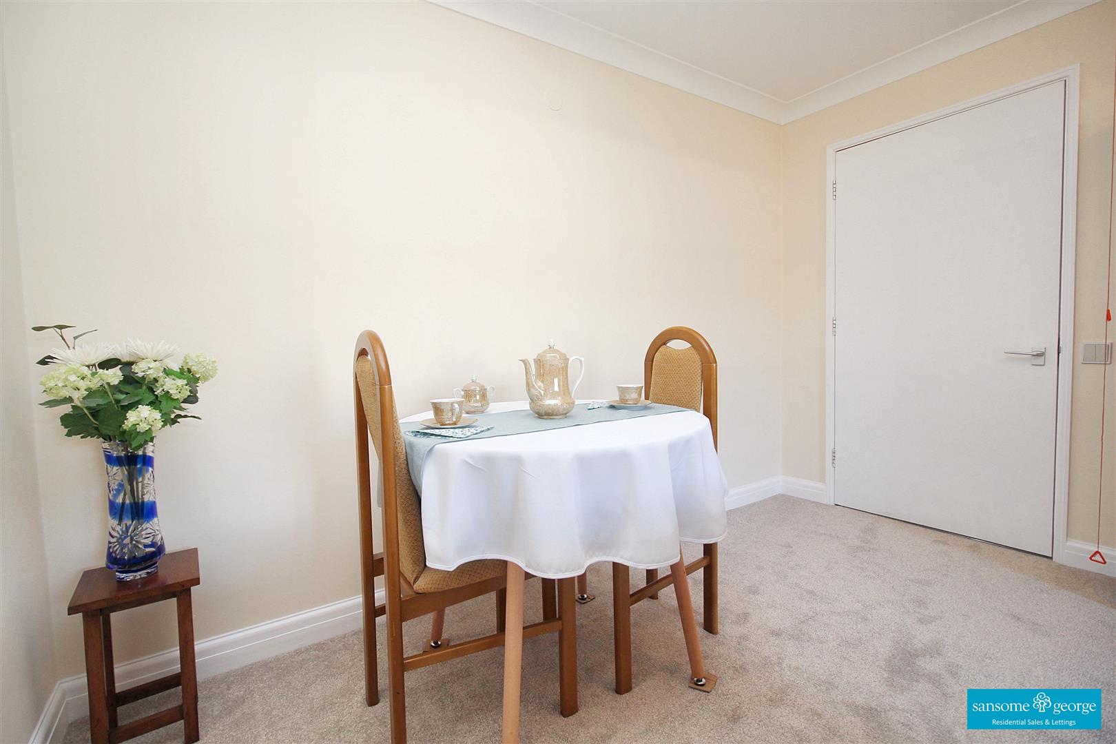 Emmbrook Court, Reading